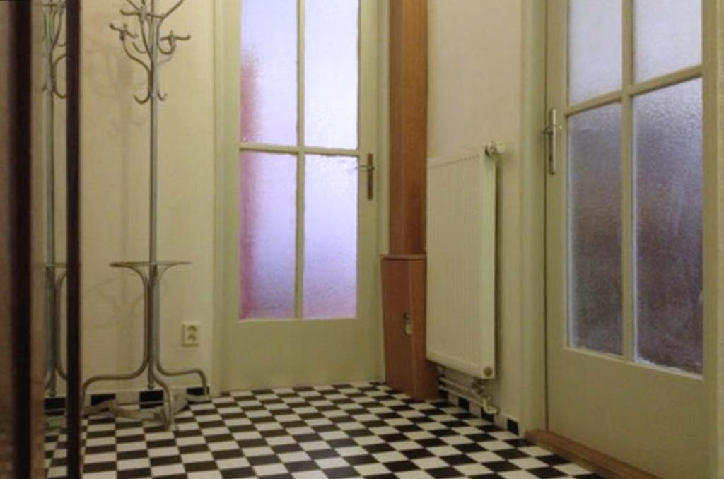 Apartament Sedlcanska - Will Save Money Here - Equipped With Antique Furniture